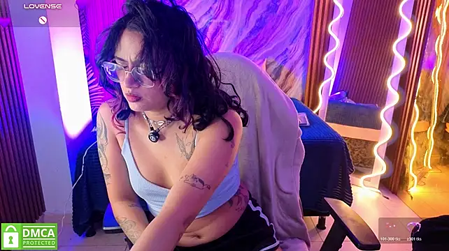 kristen_tay