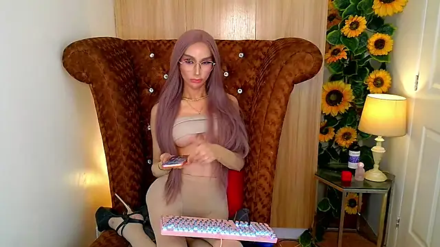 SeductiveSamanthaTS