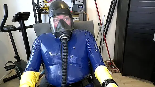 latexslaveboy