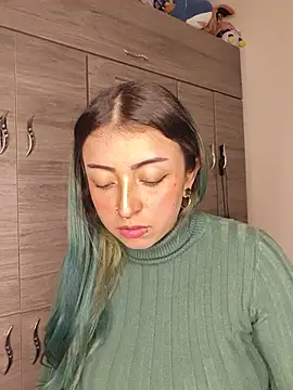 Val_Lau