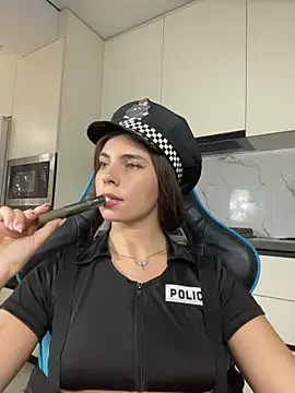 CurlyLara live sex cam