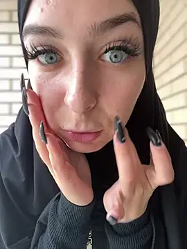 livesex free LynaFrost