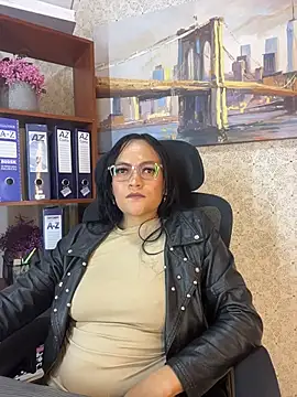 Nox_Vixen live cam on StripChat
