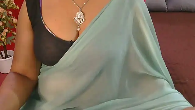 Mallu_Manisha