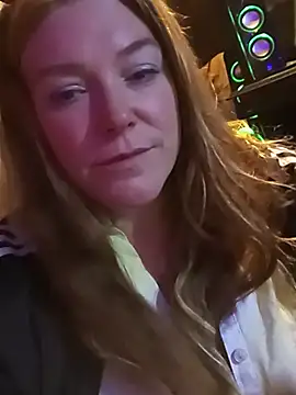 bettyandgold (F milf) - 5 Push ups