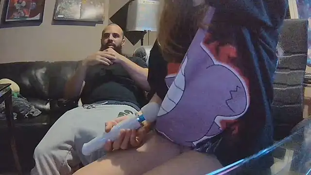 bigdaddyfreakyfrog (Ask my age) - Dick Slap