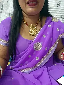 Janvi-Bhabi live cam on StripChat