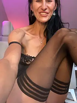 MilffantasyX live cam on StripChat