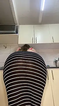 Chloee_Peach