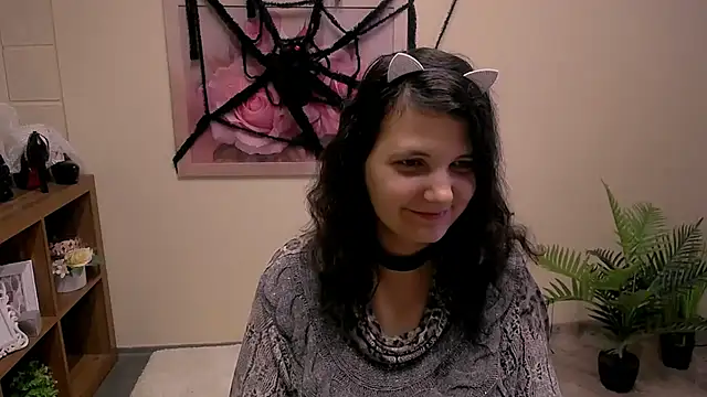 TwoBigSuns erotic talk webcam model