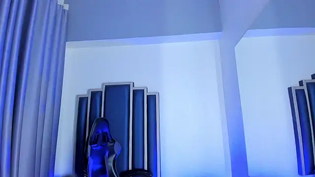 Damiam_23 webcam