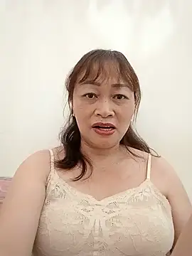 Baby-ladyboobs2026 busty tease cam girl