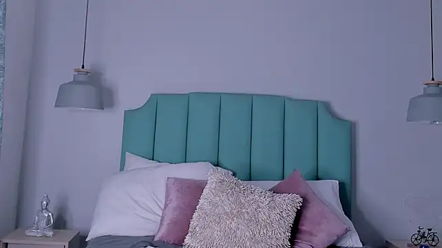 sophie_nixon