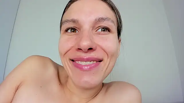 Kate_Pirse webcam