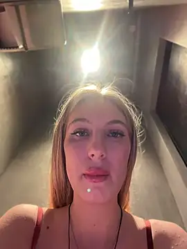 JessiTous webcam