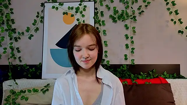 NylaVeyne webcam