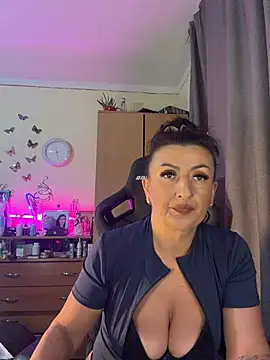 Hotangel75