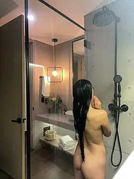 Tiffany_Low