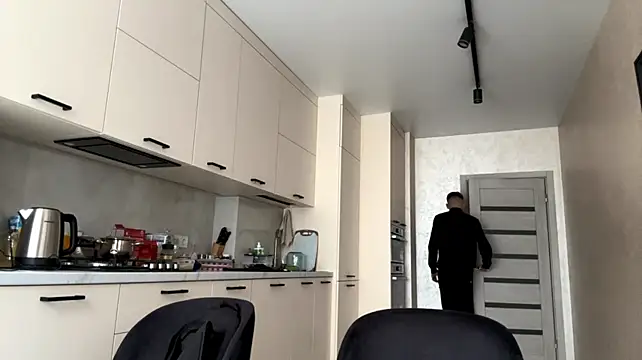 SoloFury live cam on StripChat