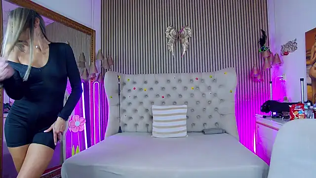 PlayfulShow
