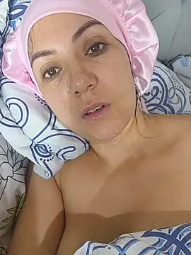 Chantal_hott
