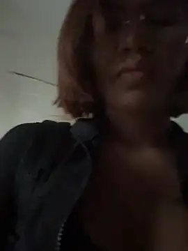 Alittleasiangirl webcam