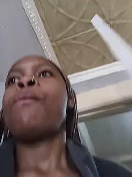 BabeShantel09 webcam