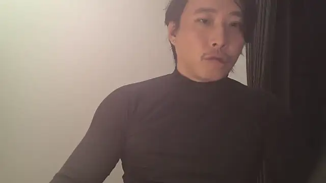straightsakura on Stripchat