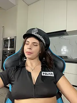 CurlyLara live sex cam