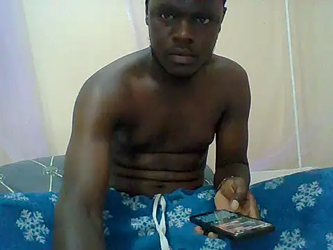 Taller_dark on Stripchat