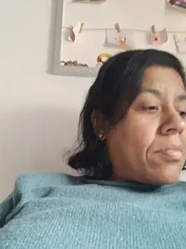 Molly_newman6 live cam on StripChat