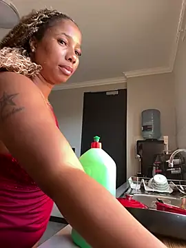 CurvyDesire1