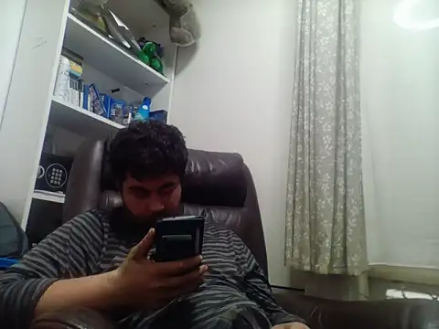joystick2006 live cam on StripChat