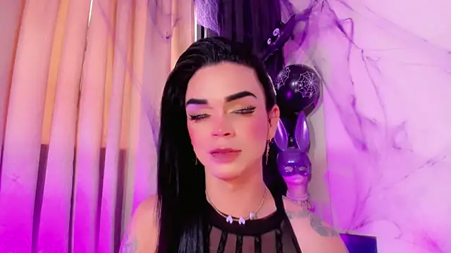 lesly_xx live cam on StripChat