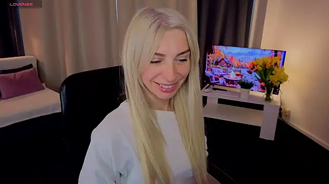 EllisSkyy live sex cam