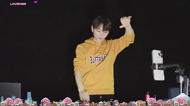 DJ-ZUOZUO