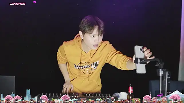 DJ-ZUOZUO