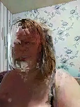 Harle_Quinn live cam on StripChat