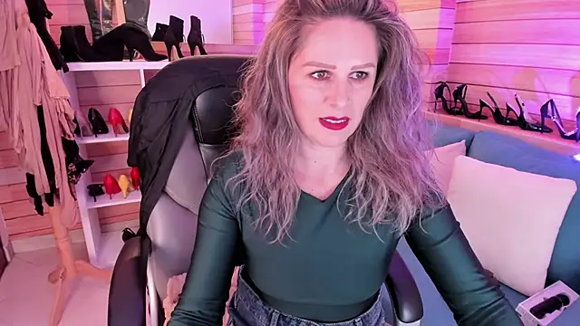Victoria_collins_1 webcam
