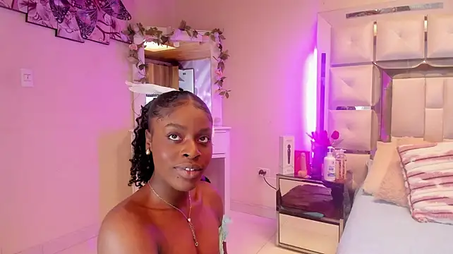 anisha_zambrano