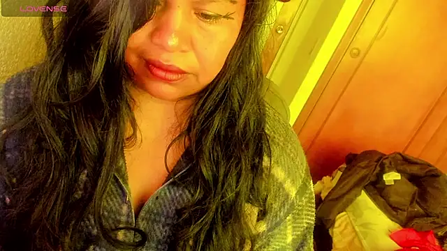 ebonycamelia webcam