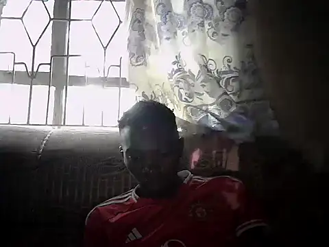 JewelFuckEntertainer212