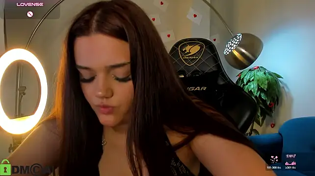 Aisha_Sky