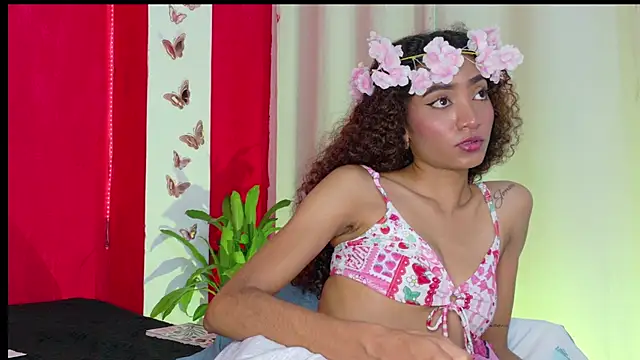 Charlotte_love23 webcam