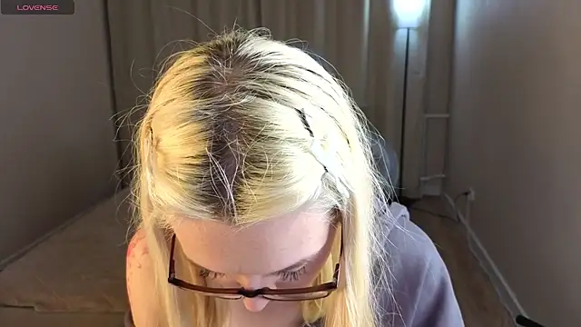 mollyy_snow