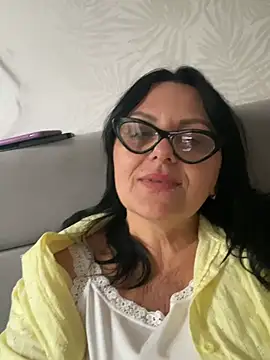 Vanillaecho7632 live cam on StripChat