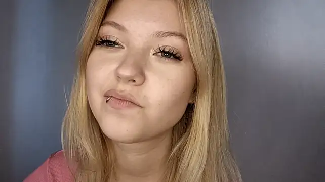ChantellStremmel webcam