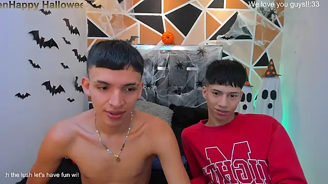 Juan_Nd_Steven striptease webcam room