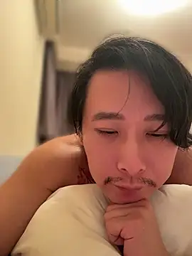 jin-sakura live cam on StripChat