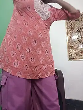 Aafreen_36 live cam on StripChat